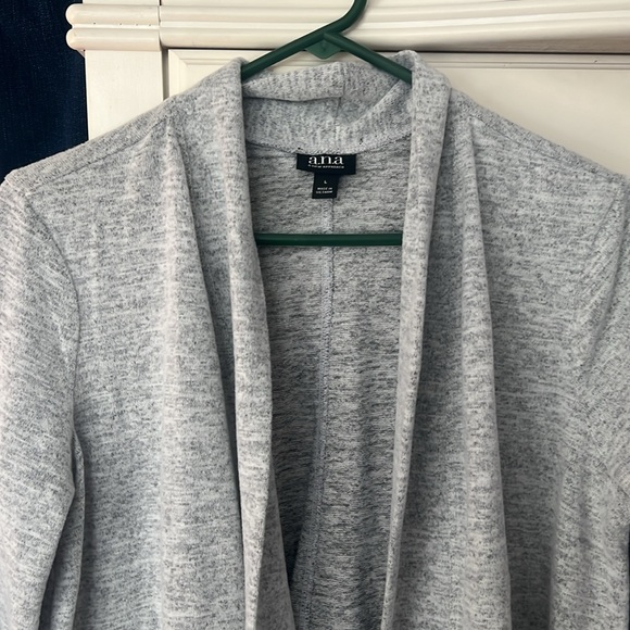 Cardigan! - Picture 4 of 5